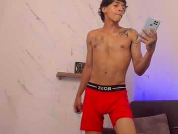 See Cro_mendoza online Now @ sex.co.madazza.com