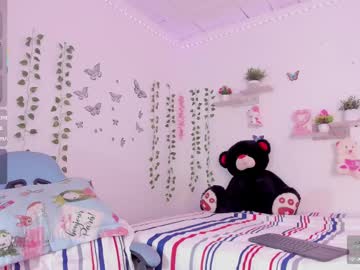 See Emily_restrepoo online Now @ sex.co.madazza.com