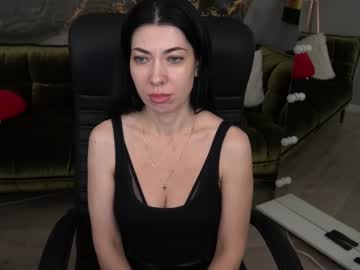 See Holyynun_ online Now @ sex.co.madazza.com