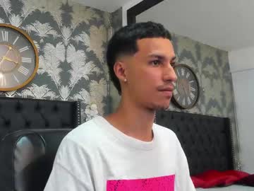 See Marcus_jeron online Now @ sex.co.madazza.com