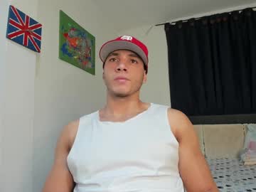 See Max_valiant online Now @ sex.co.madazza.com