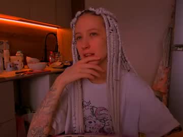 See Skyewavy online Now @ sex.co.madazza.com