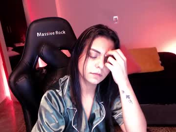 See Thays_mawakye01 online Now @ sex.co.madazza.com